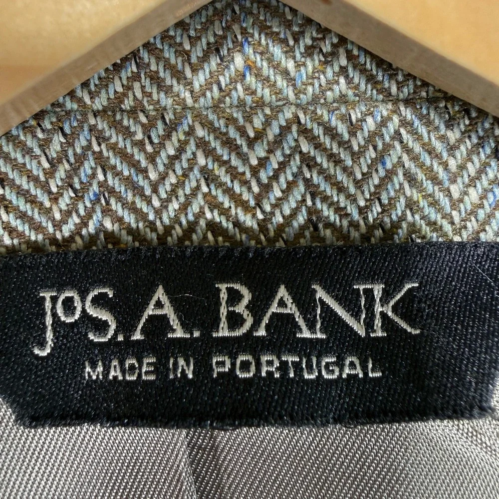 Jos. A. Bank Herringbone Sport Coat Mens 42R Tan 100% Silk Blazer 2-Button